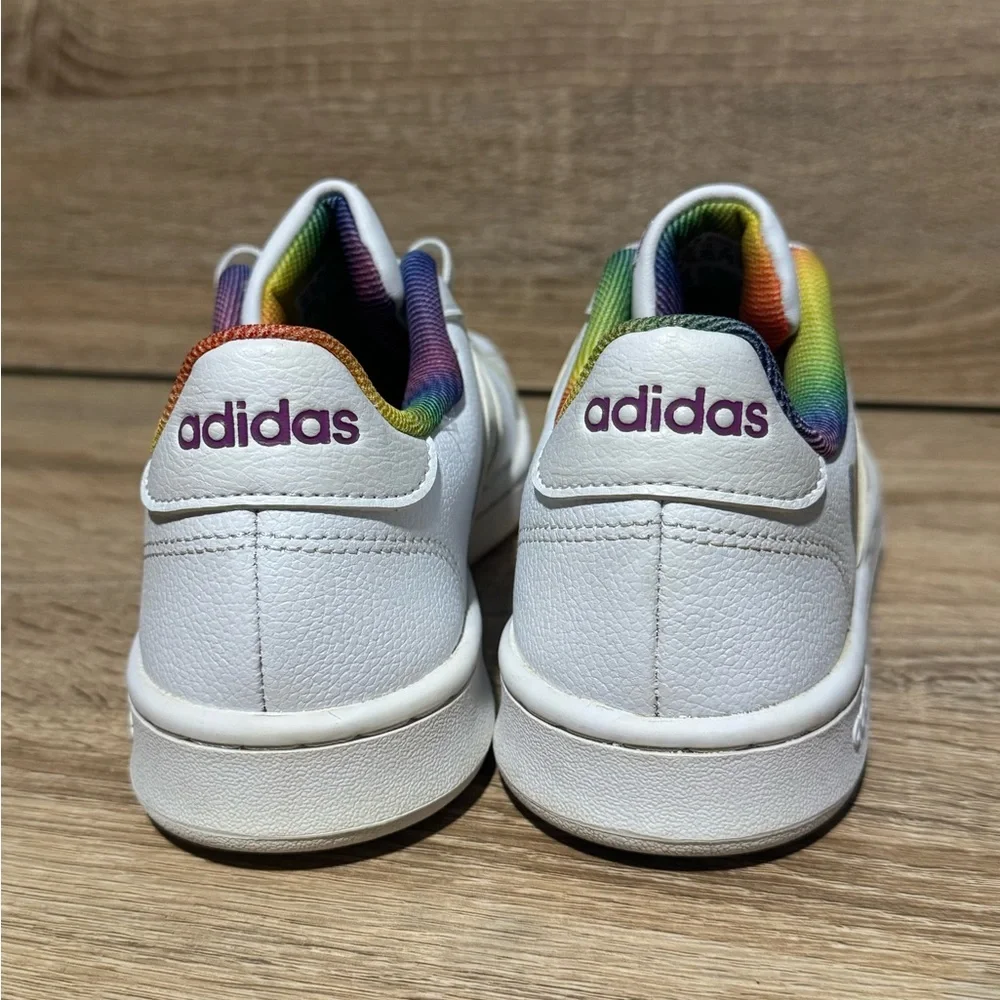 Adidas Shoes Womens 7 Grand Court Rainbow heart Low Top Sneakers H01054 White - Picture 2 of 10